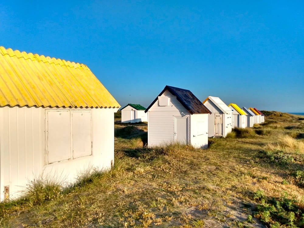 Camping à côté des cabanes de Gouville sur mer